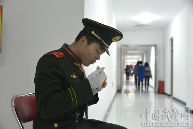 ̽�ش��������������侯�ɘ��������l(w��i)�F(xi��n)��
