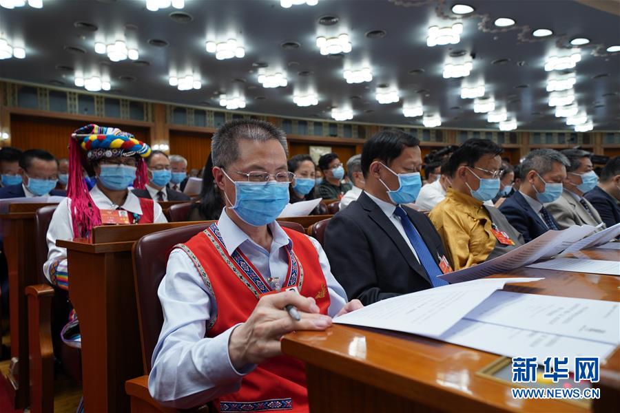 ���ɕ������f(xi��)�_Ļ��XHDW����10��ȫ�����f(xi��)ʮ�������Ε��h�ھ��_Ļ
